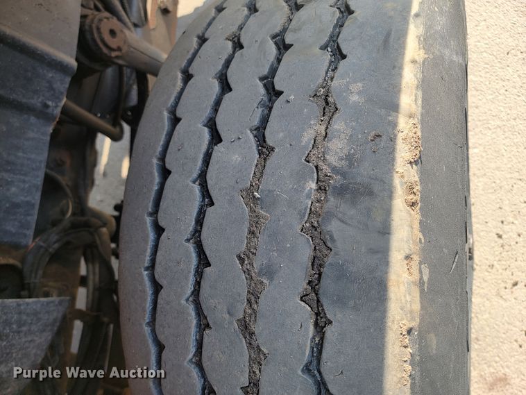 image for item LV9414 2012 International WorkStar 7500  dump truck