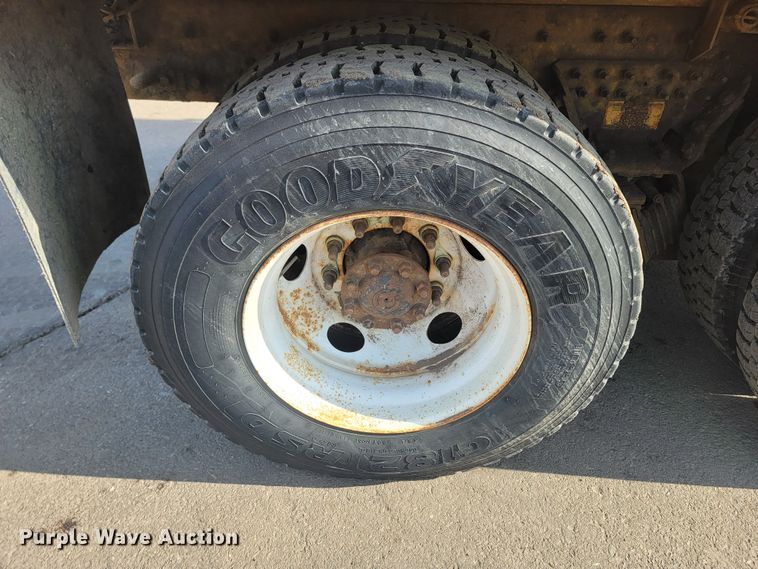 image for item LV9414 2012 International WorkStar 7500  dump truck