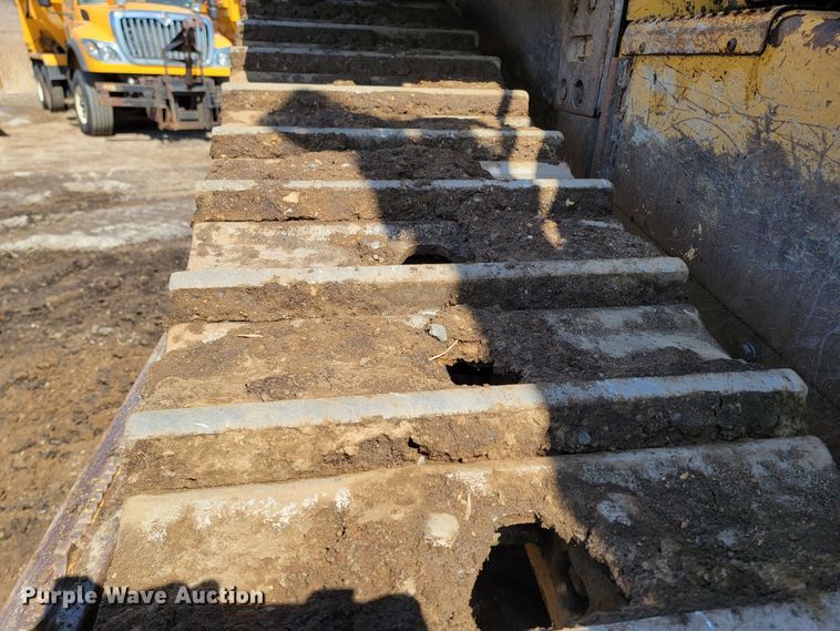 image for item LV9417 2009 Caterpillar D8T  dozer