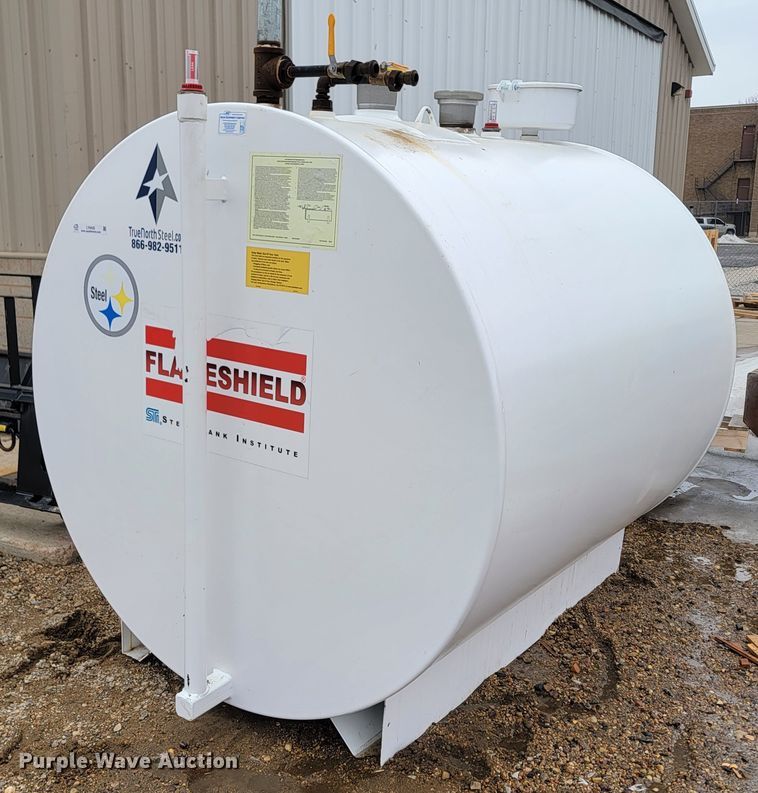 image for item LV9425 True North Steel  fuel tank