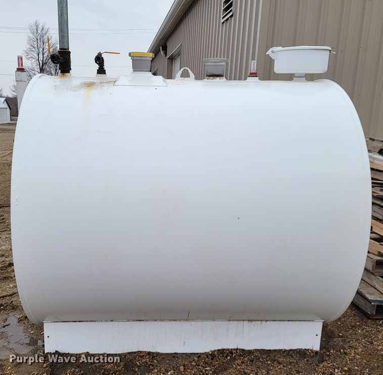 image for item LV9425 True North Steel  fuel tank