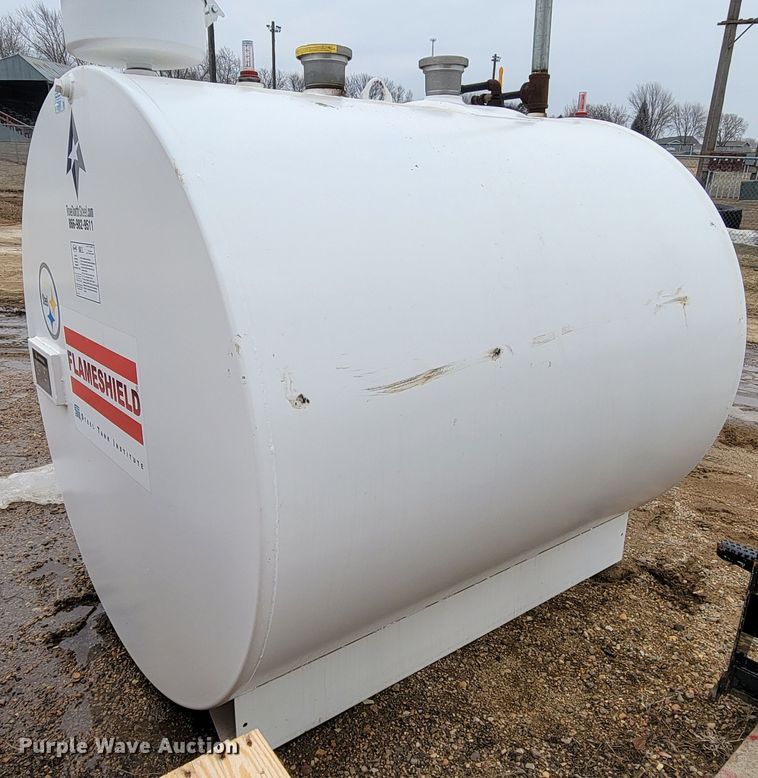 image for item LV9425 True North Steel  fuel tank