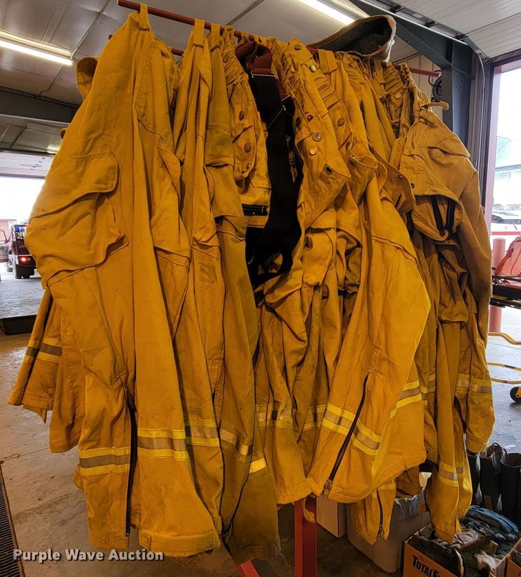 image for item LV9426 Fire safety gear