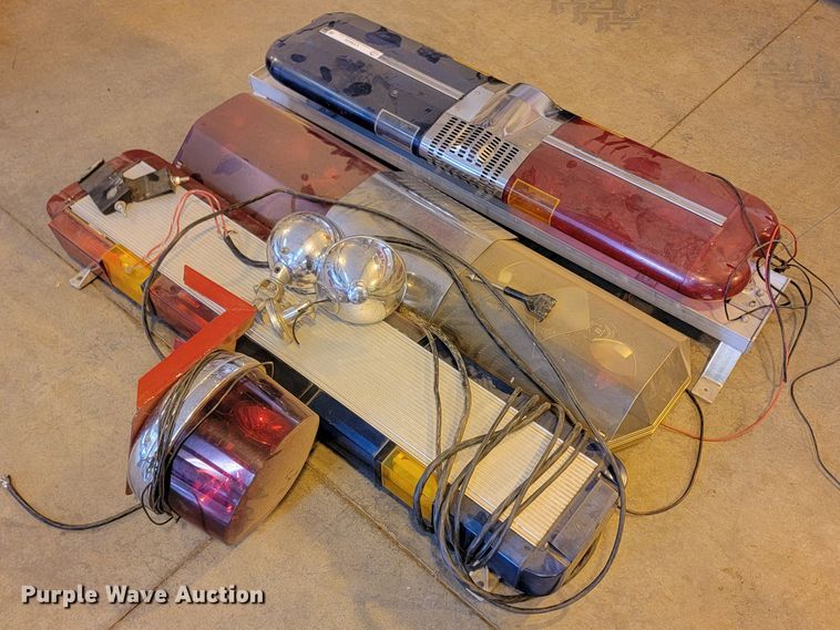 image for item LV9428 (3) lightbars