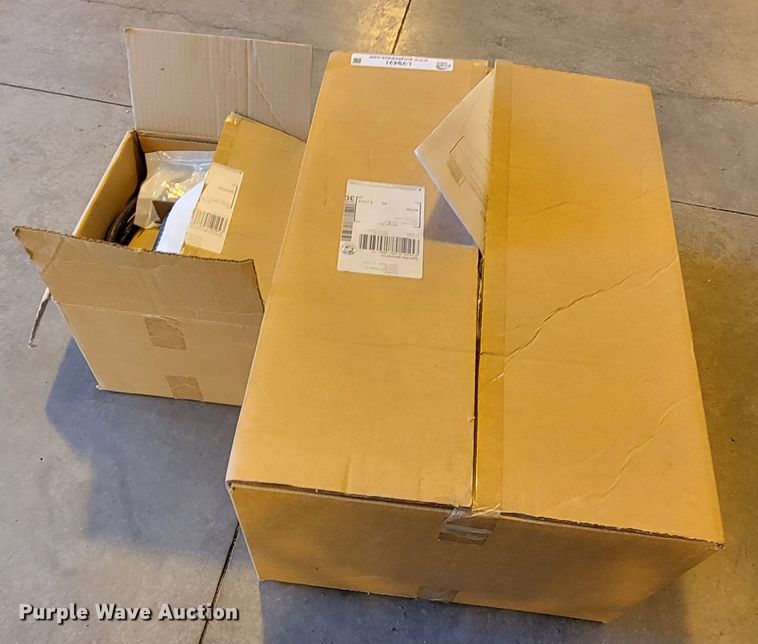 image for item LV9431 Hillyard Arsenal  dispenser