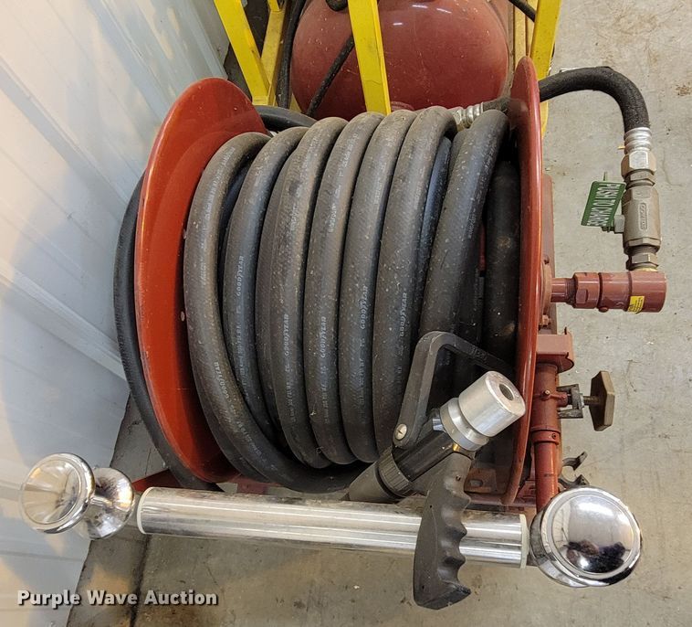 image for item LV9437 Tri-Max 30  compressed air foam system