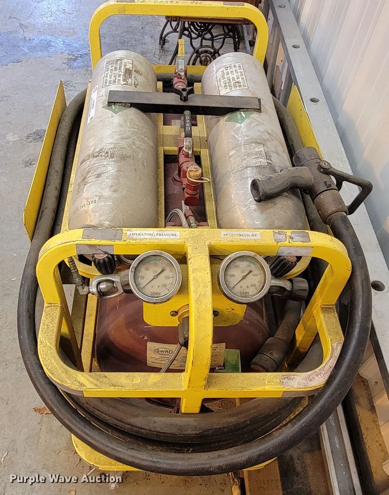 image for item LV9438 Tri-Max 30  compressed air foam system