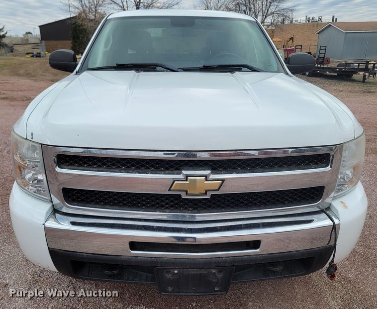 image for item LV9439 2009 Chevrolet Silverado 1500  Crew Cab pickup truck