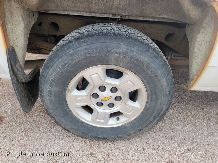 image for item LV9439 2009 Chevrolet Silverado 1500  Crew Cab pickup truck