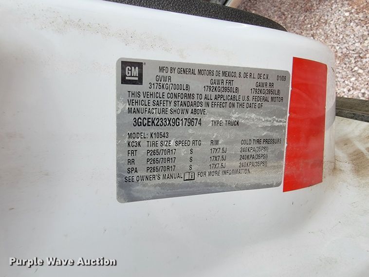 image for item LV9439 2009 Chevrolet Silverado 1500  Crew Cab pickup truck