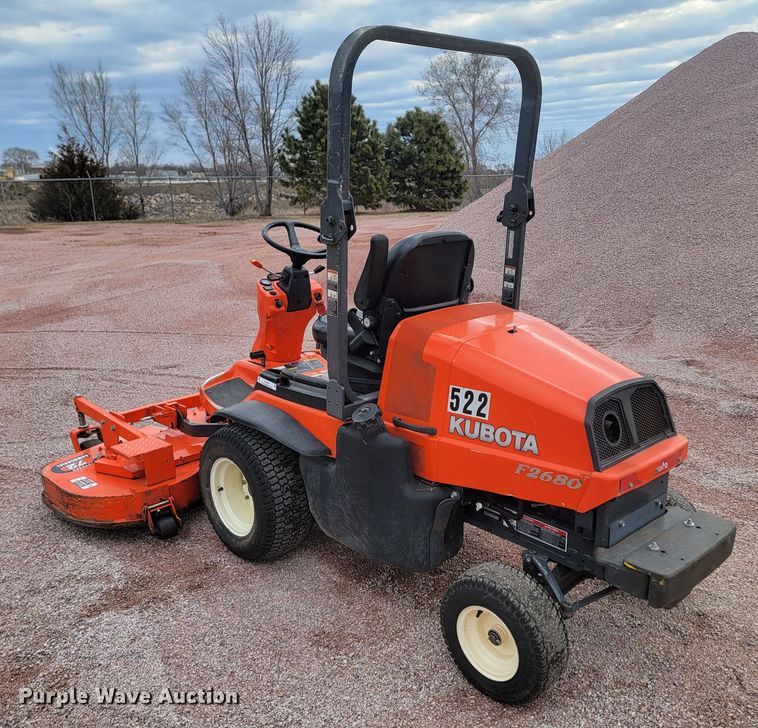 image for item LV9444 Kubota F2680  lawn mower