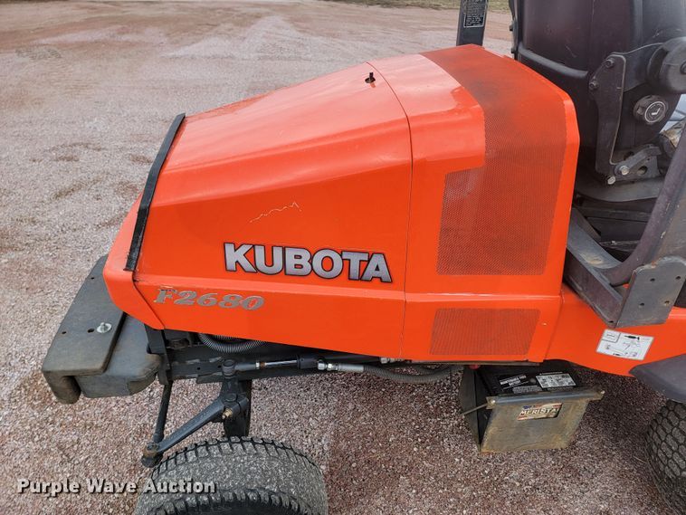 image for item LV9444 Kubota F2680  lawn mower