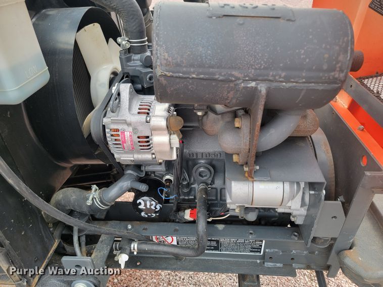 image for item LV9444 Kubota F2680  lawn mower