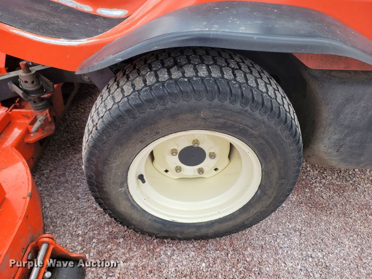 image for item LV9444 Kubota F2680  lawn mower