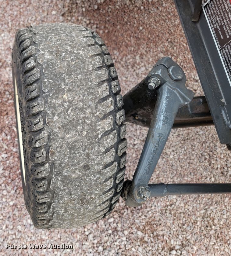 image for item LV9444 Kubota F2680  lawn mower