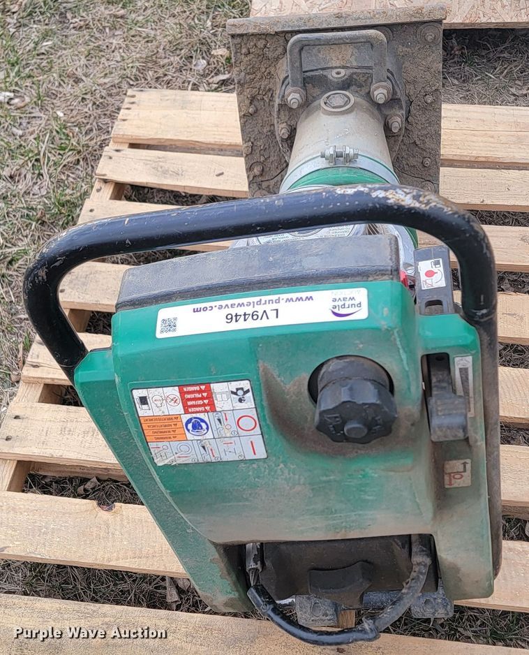 image for item LV9446 Wacker BS700  plate compactor
