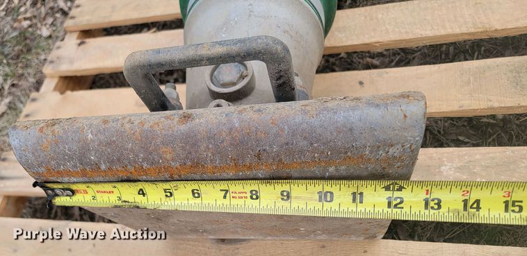 image for item LV9446 Wacker BS700  plate compactor