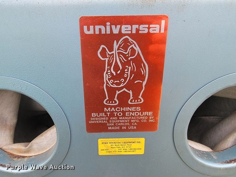 image for item LV9447 Universal  sandblasting cabinet