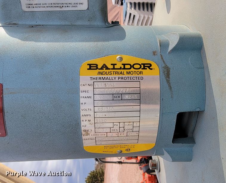 image for item LV9447 Universal  sandblasting cabinet