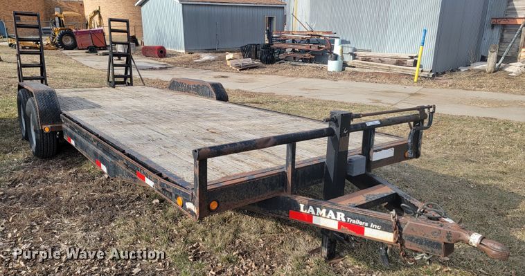 image for item LV9450 2008 Lamar  equipment trailer