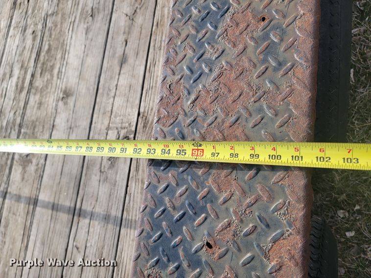 image for item LV9450 2008 Lamar  equipment trailer