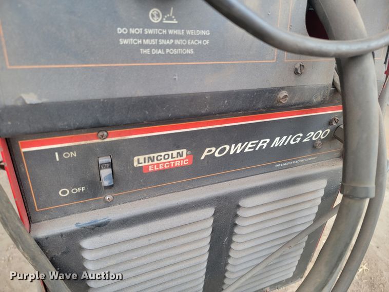 image for item LV9452 Lincoln Electric Power Mig 200  welder