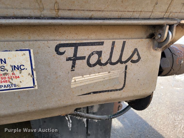 image for item LV9455 2010 Freightliner Business Class M2  dump truck