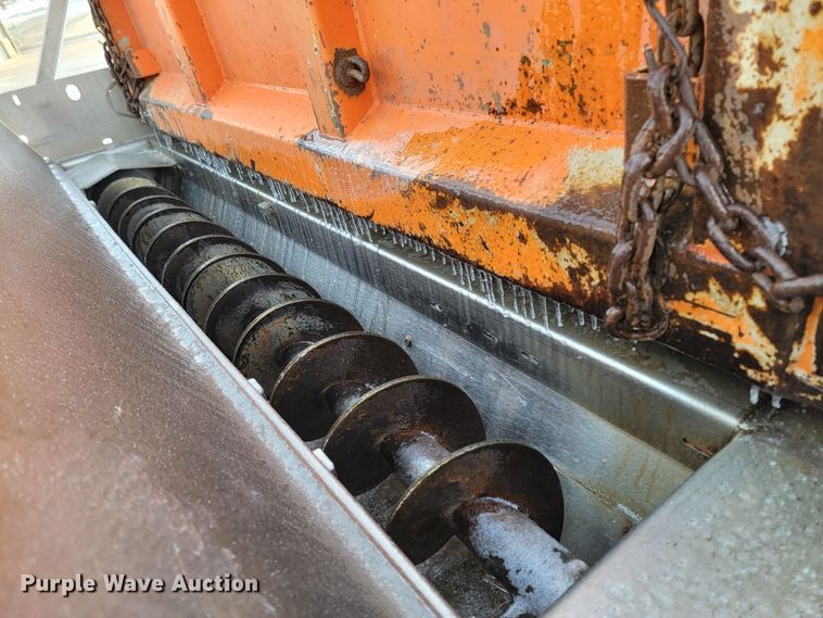 image for item LV9455 2010 Freightliner Business Class M2  dump truck