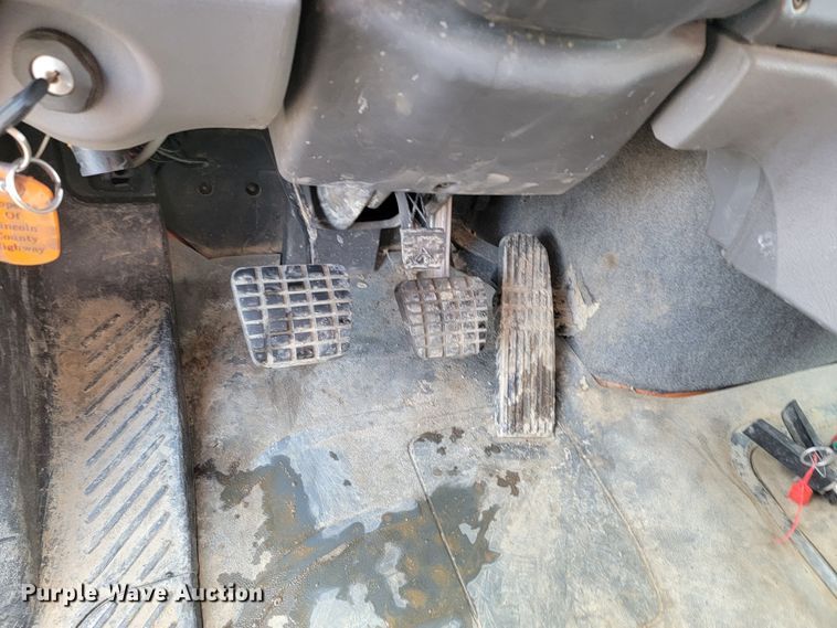 image for item LV9455 2010 Freightliner Business Class M2  dump truck