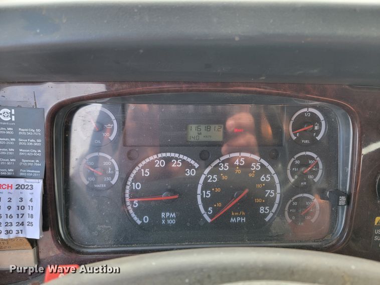 image for item LV9455 2010 Freightliner Business Class M2  dump truck