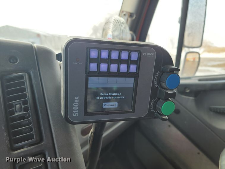 image for item LV9455 2010 Freightliner Business Class M2  dump truck