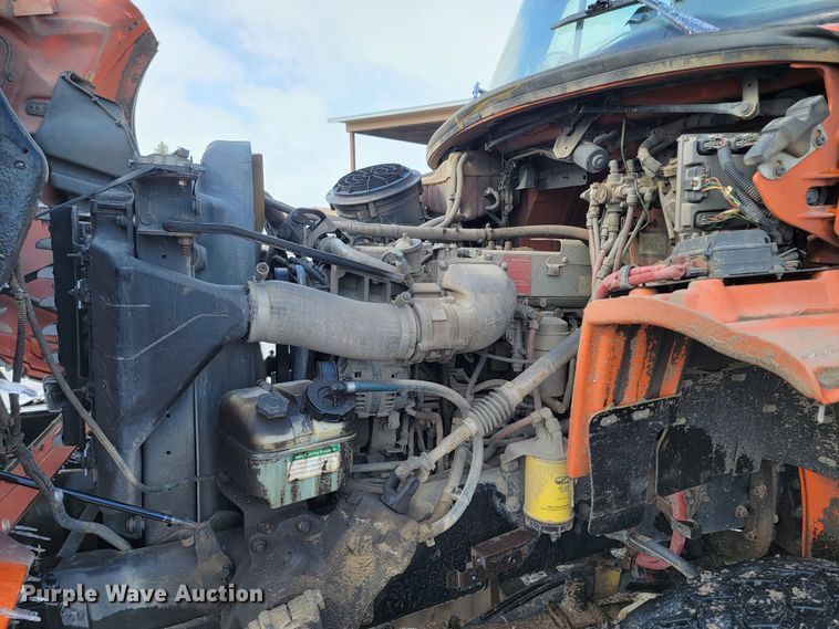 image for item LV9455 2010 Freightliner Business Class M2  dump truck