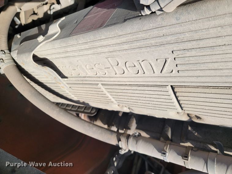 image for item LV9455 2010 Freightliner Business Class M2  dump truck