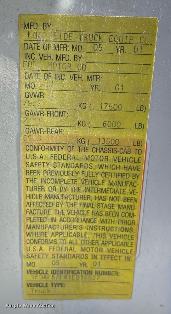 image for item MA9935 2001 Ford F550 Super Duty XL  truck cab and chassis