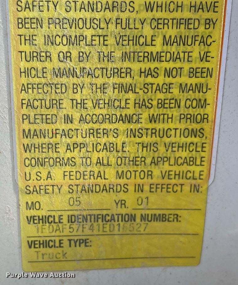 image for item MA9935 2001 Ford F550 Super Duty XL  truck cab and chassis