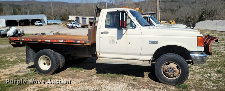 image for item MB9896 1987 Ford F350  dump flatbed pickup truck
