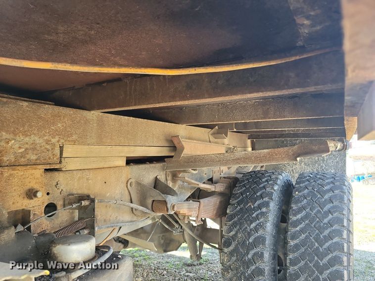 image for item MB9896 1987 Ford F350  dump flatbed pickup truck