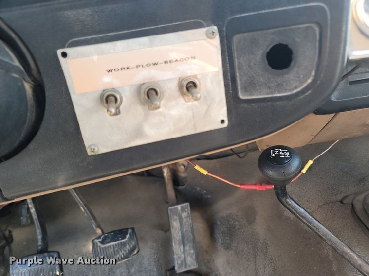 image for item MB9896 1987 Ford F350  dump flatbed pickup truck