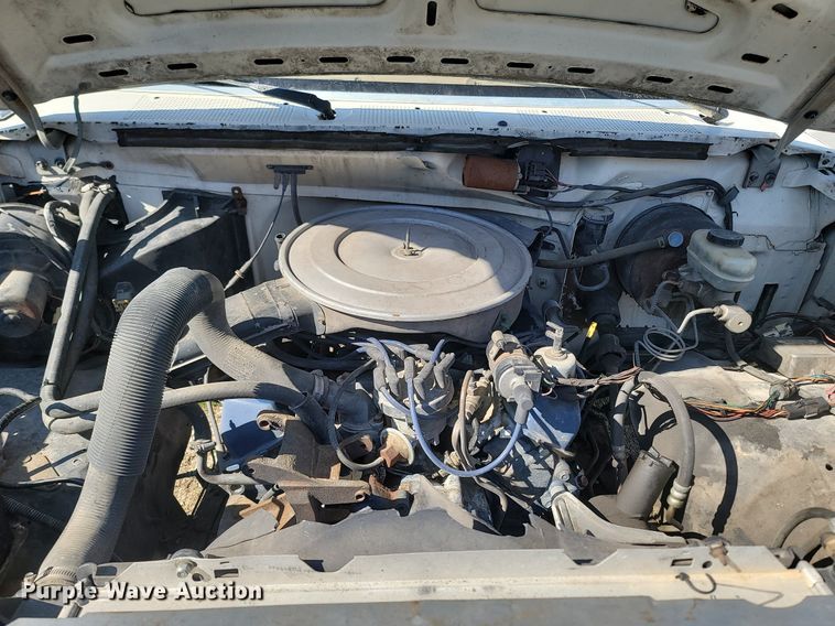 image for item MB9896 1987 Ford F350  dump flatbed pickup truck