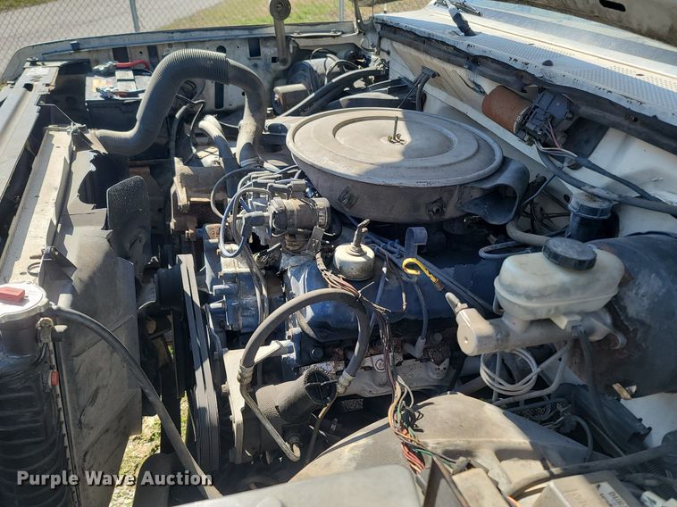 image for item MB9896 1987 Ford F350  dump flatbed pickup truck