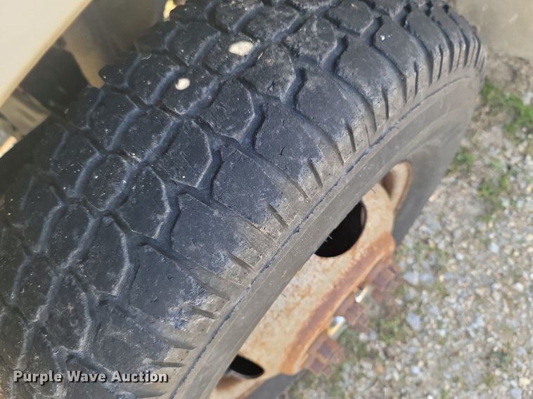 image for item MB9896 1987 Ford F350  dump flatbed pickup truck