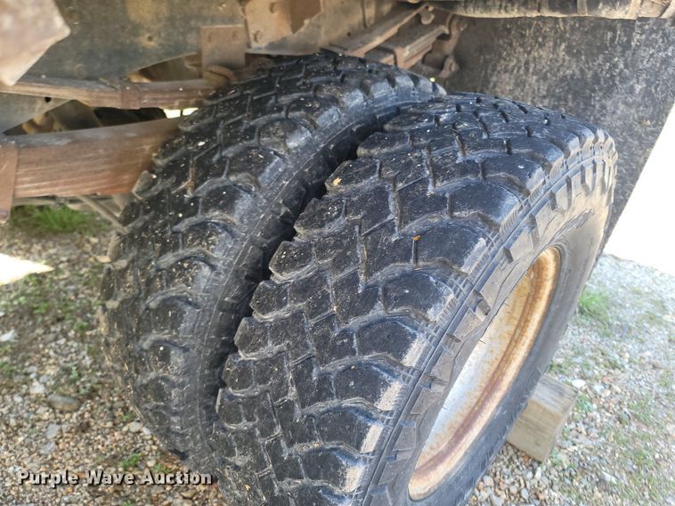 image for item MB9896 1987 Ford F350  dump flatbed pickup truck