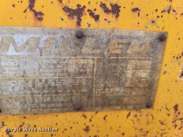 image for item MB9898 1977 Miller Tilt Top  tilt deck equipment trailer