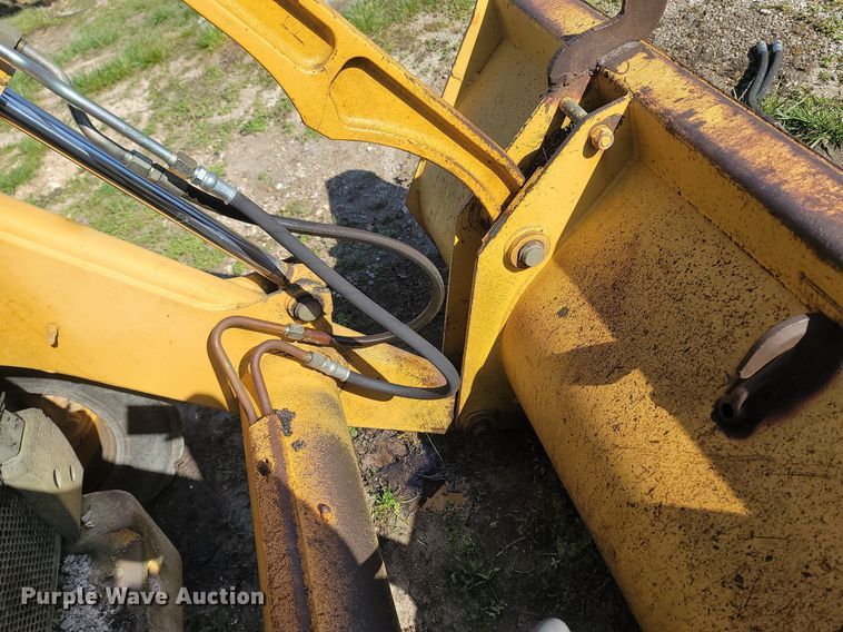 image for item MB9899 1999 Case 580 Super L II  backhoe
