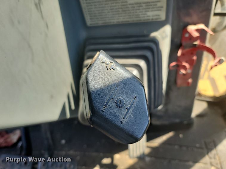 image for item MB9899 1999 Case 580 Super L II  backhoe