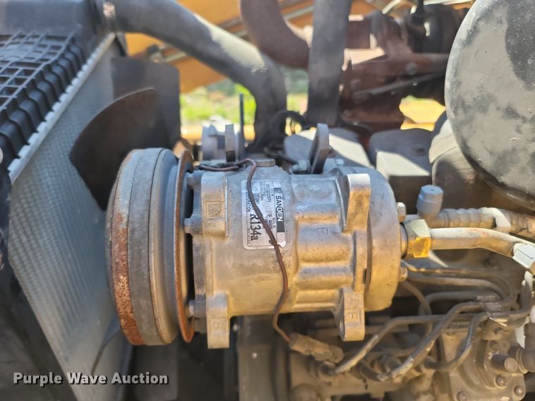 image for item MB9899 1999 Case 580 Super L II  backhoe