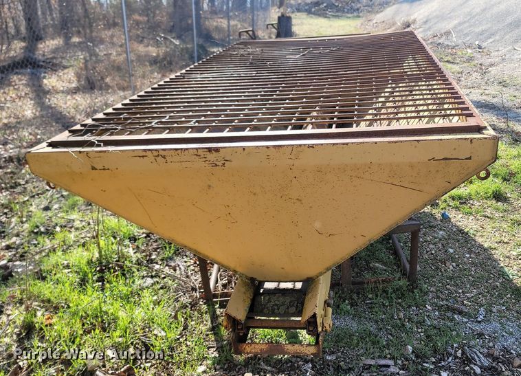 image for item MB9904 Highway Equipment Company P-8  salt spreader