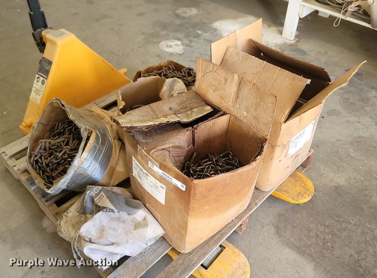 image for item MB9906 Campbell  tire chains