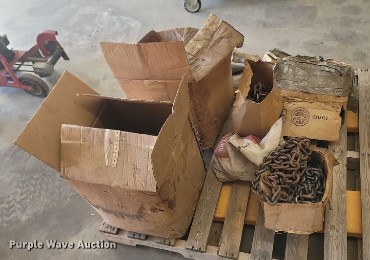 image for item MB9906 Campbell  tire chains