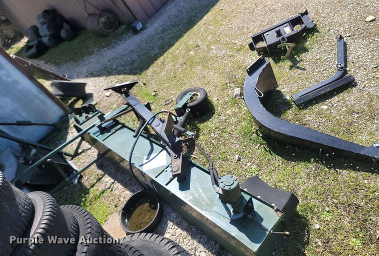 Cushman Core Harvester turf machine attachment in Holiday Island, AR